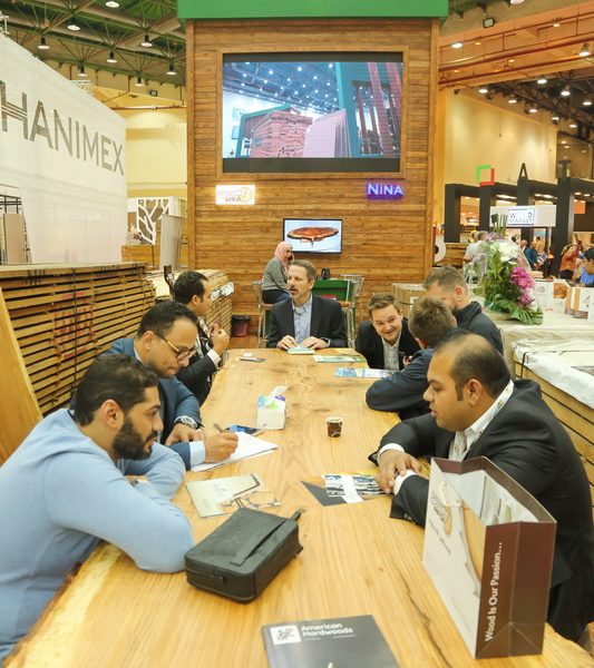 0K4A3599 resize 533x600