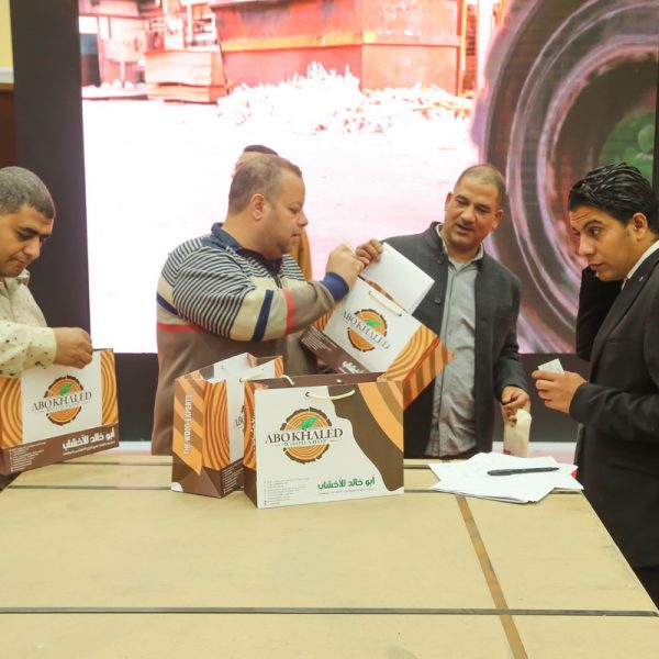 0K4A3670 resize 600x600