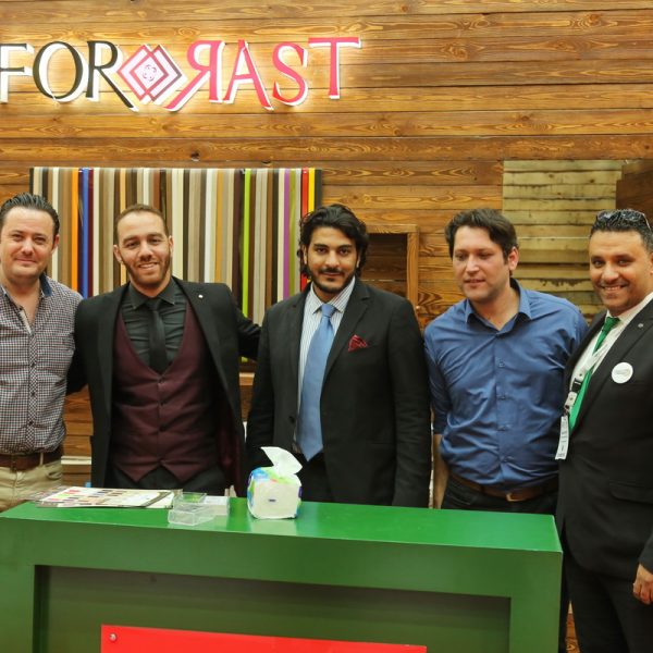 0K4A4732 resize 600x600