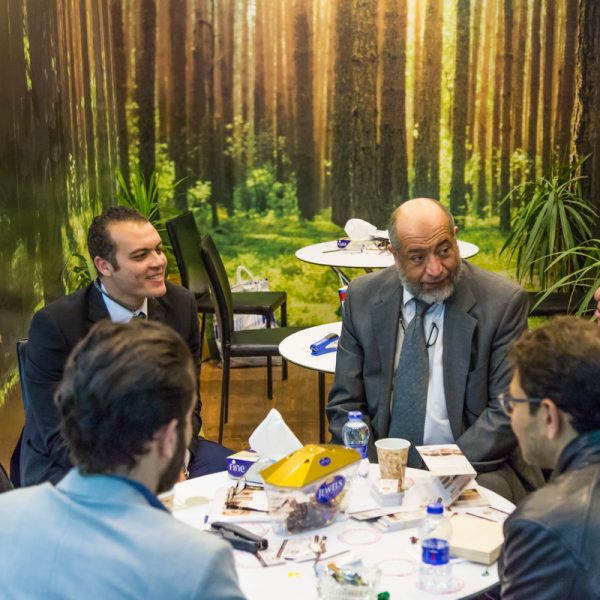 0K4A7318 resize 600x600