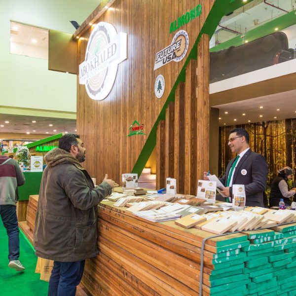 0K4A7944 resize 600x600